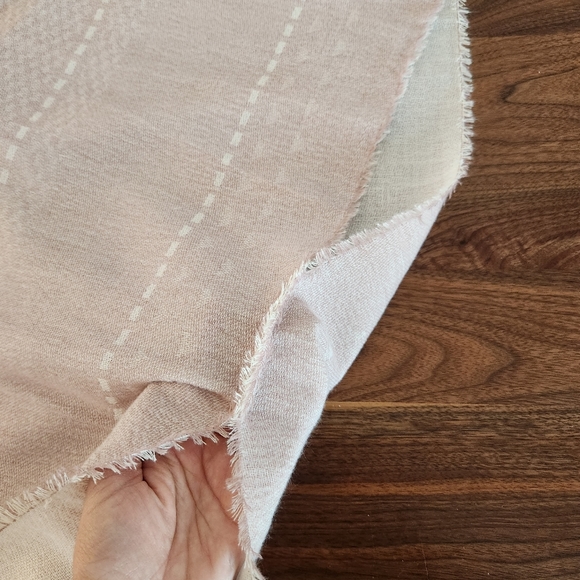 Gentle Fawn Anthropologie Hermosa Kimono Shawl Poncho Light Pink Womens M/L - Picture 6 of 12